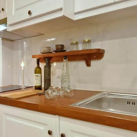 Apartment Venetian Mitropolis New