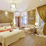 Venetian Mitropolis New
